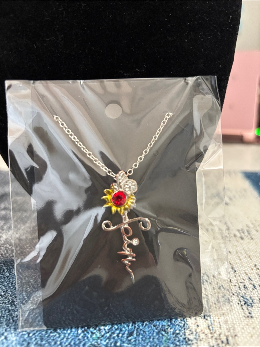 Sunflower Red Crystal Pendant Necklace - Faith